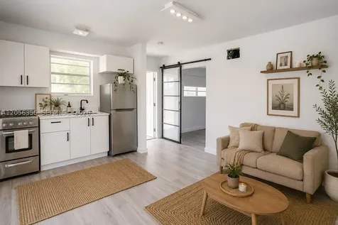 324 Washington Avenue Miami Beach FL 33139