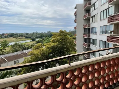 4222 Inverrary Boulevard Lauderhill FL 33319