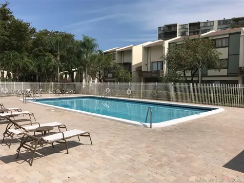4222 Inverrary Boulevard Lauderhill FL 33319