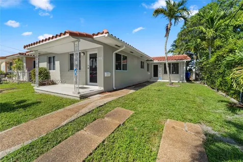 35 NW 49th Avenue Miami FL 33126