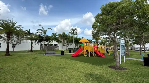 2637 SE 12th Street Homestead FL 33035