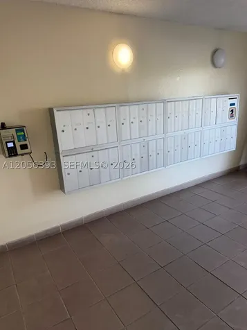 4713 NW 7th Street Miami FL 33126
