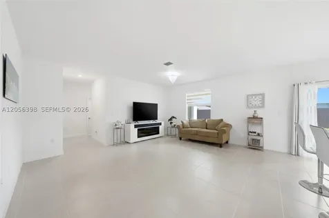 13249 SW 189th Terrace Miami FL 33177