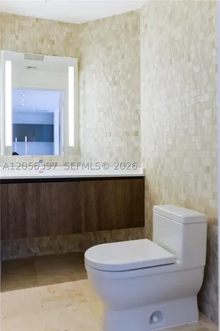 68 SE 6th Street Miami FL 33130