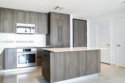 68 SE 6th Street Miami FL 33130
