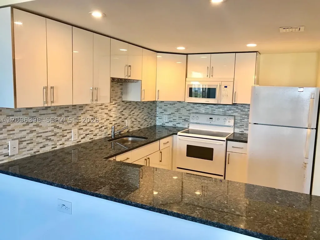 13155 Ixora Court North Miami FL 33181