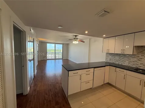 13155 Ixora Court North Miami FL 33181