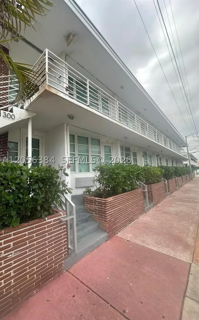 300 74th Street Miami Beach FL 33141