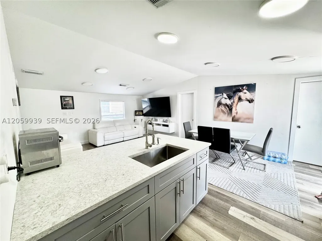 10692 N Branch Road Boca Raton FL 33428