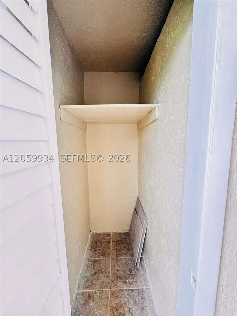 3939 NE 5th Avenue Boca Raton FL 33431