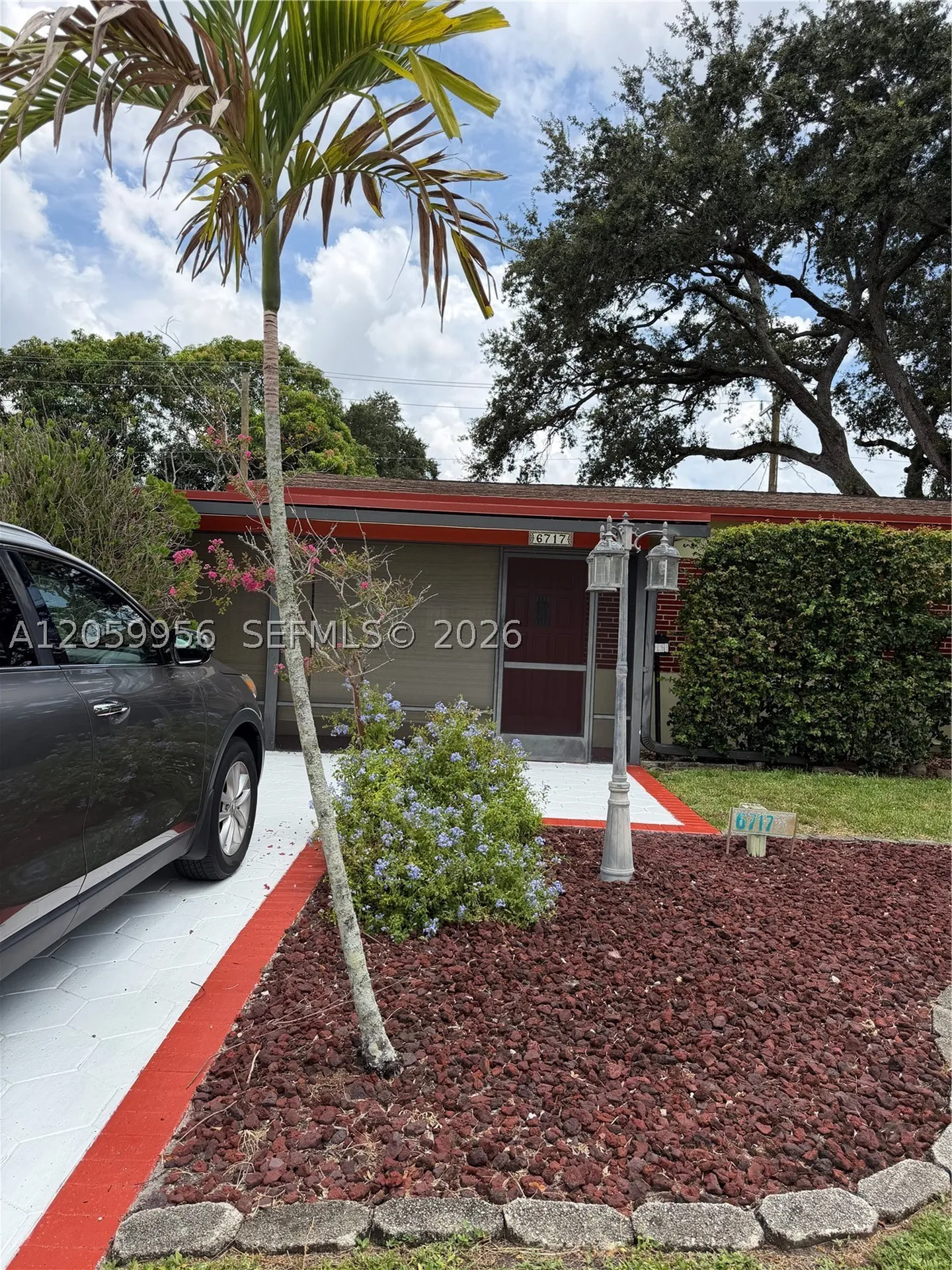6717 Raleigh Street Hollywood FL 33024