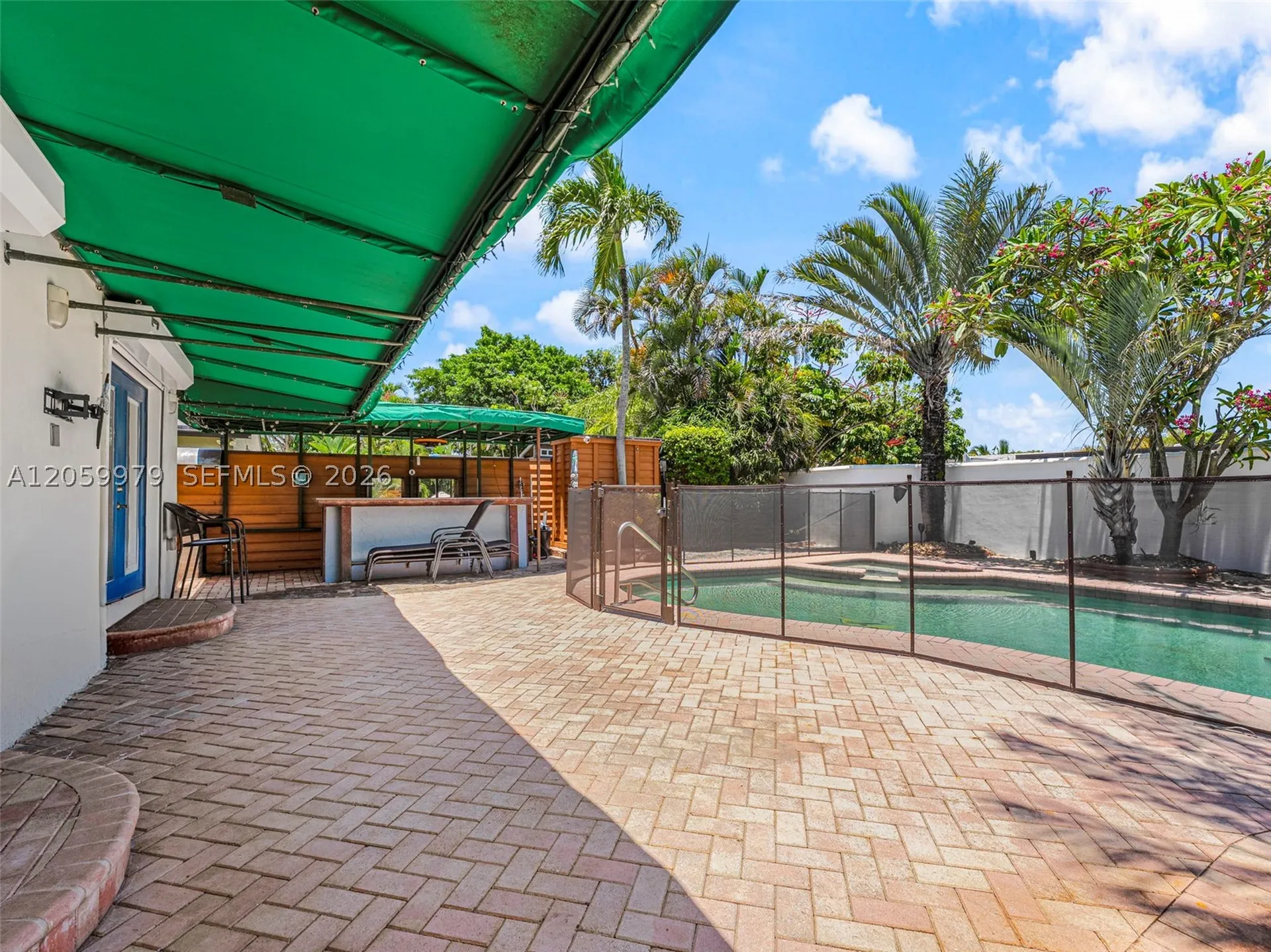 2021 N 52nd Avenue Hollywood FL 33021