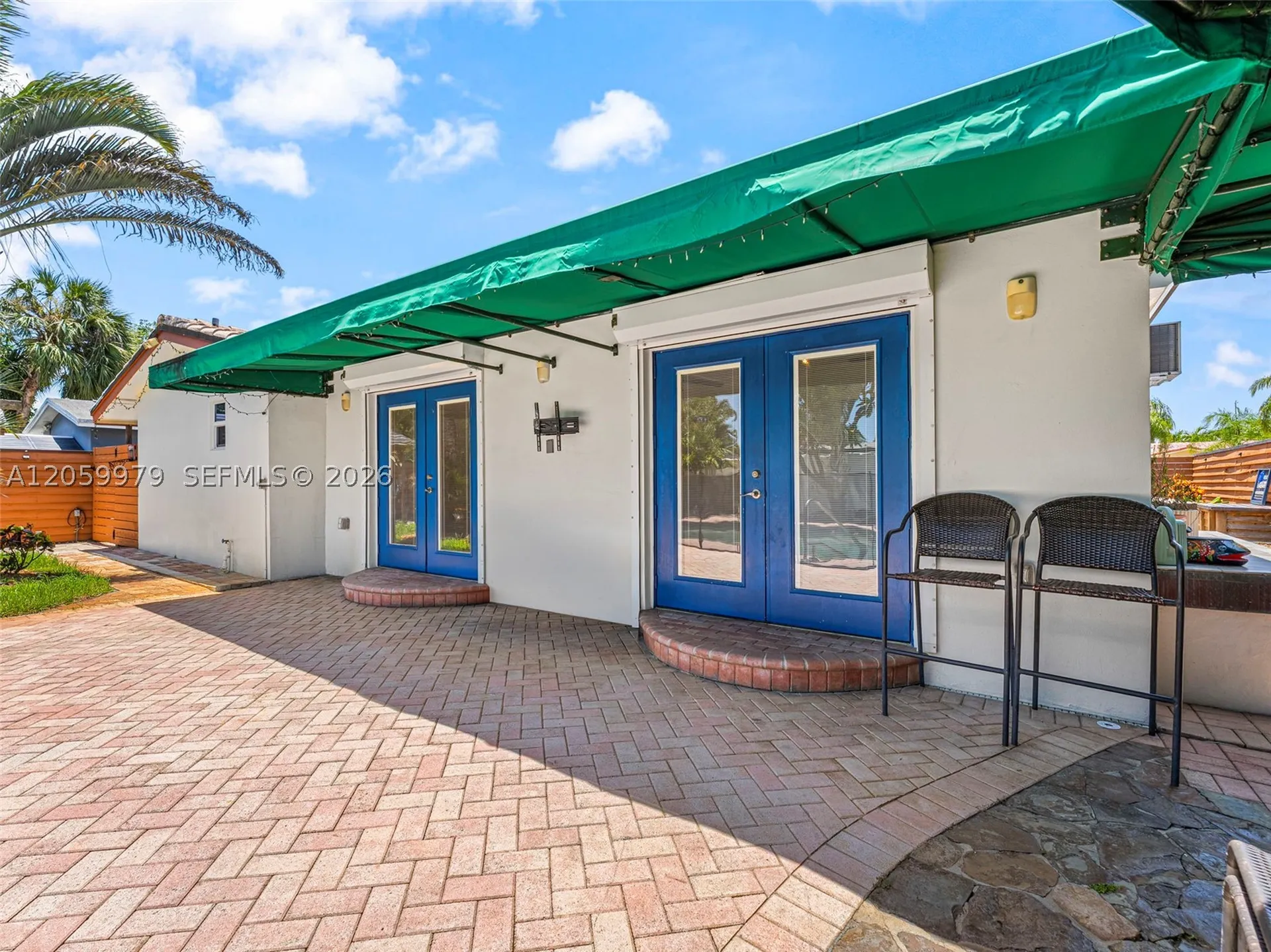 2021 N 52nd Avenue Hollywood FL 33021