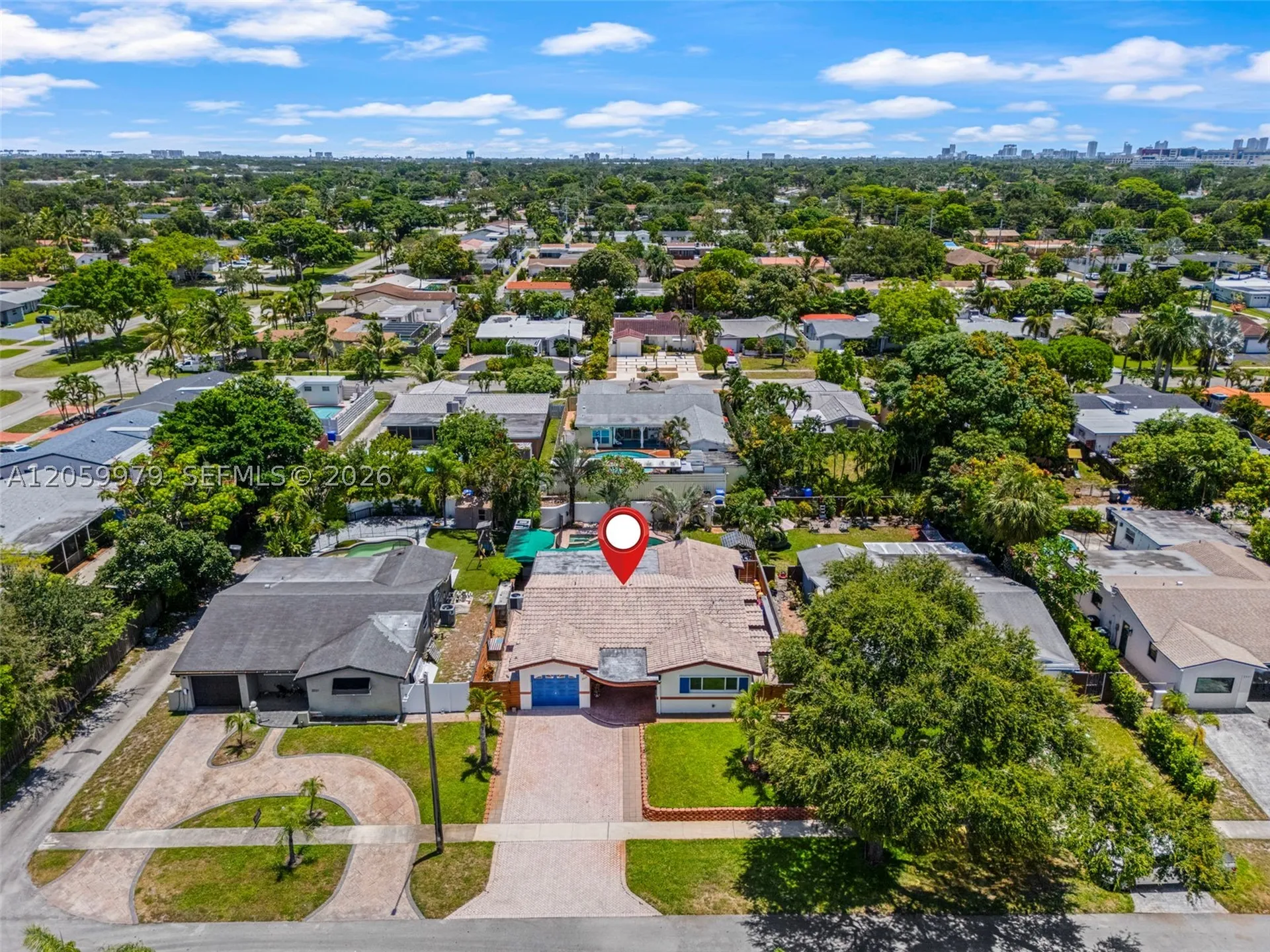 2021 N 52nd Avenue Hollywood FL 33021