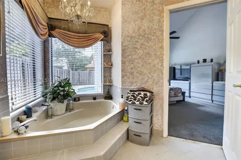 11584 Waterford Court Cooper City FL 33026