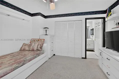 11584 Waterford Court Cooper City FL 33026