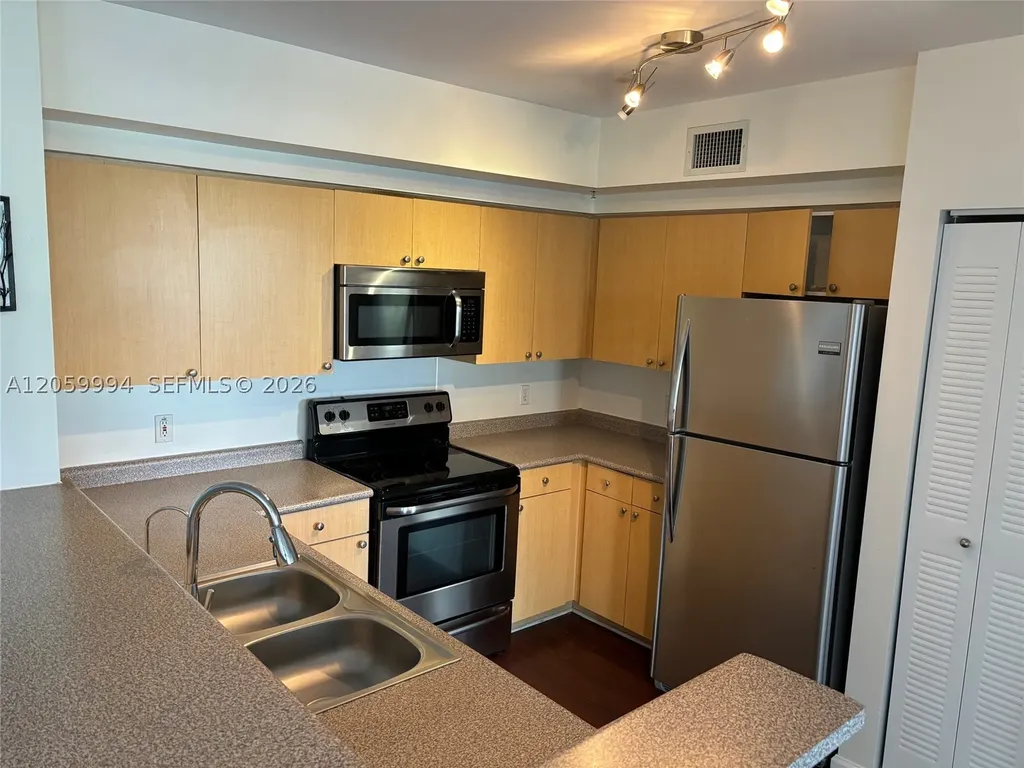 1919 Van Buren Street Hollywood FL 33020
