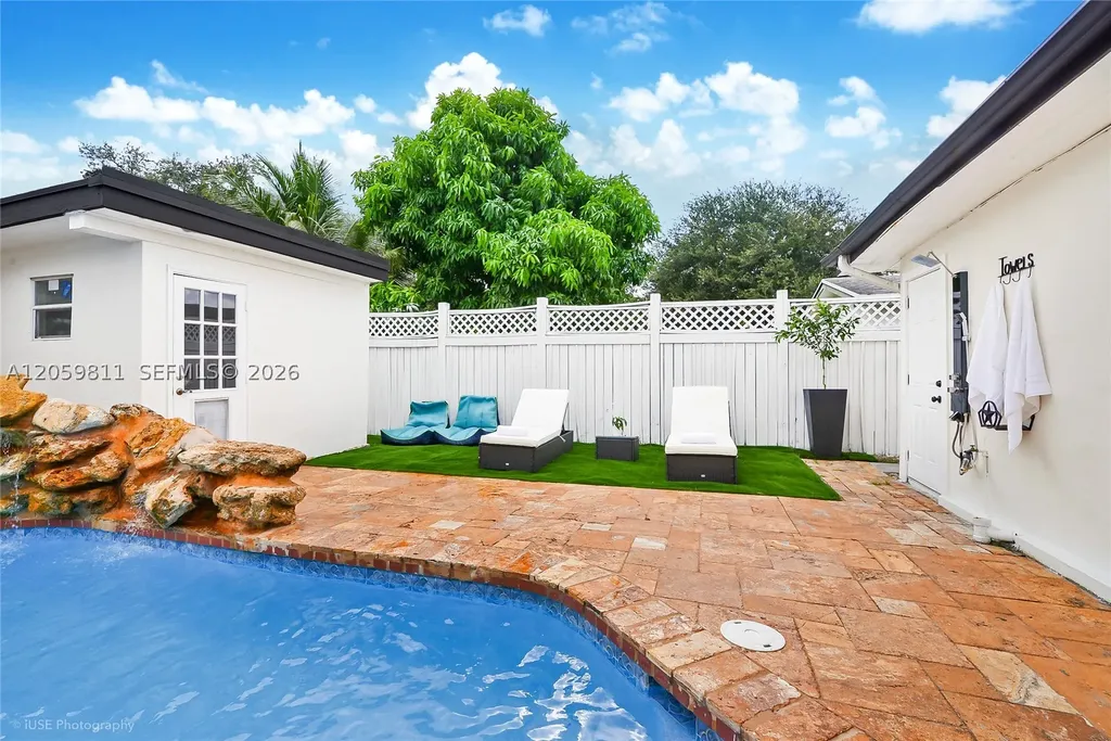 5500 Fillmore Street Hollywood FL 33021