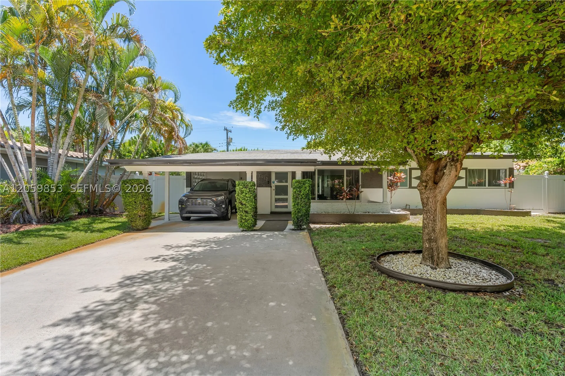 1912 NE 21st Avenue Fort Lauderdale FL 33305