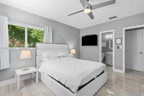 1912 NE 21st Avenue Fort Lauderdale FL 33305