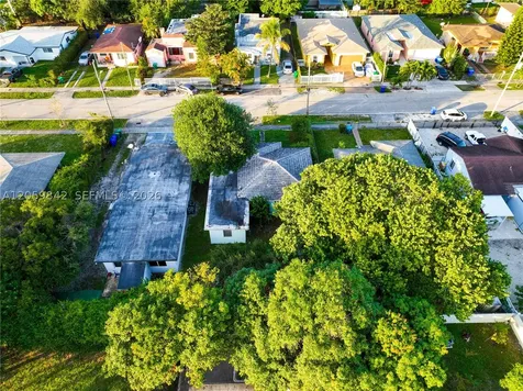 1770 NW 55th Terrace Miami FL 33142