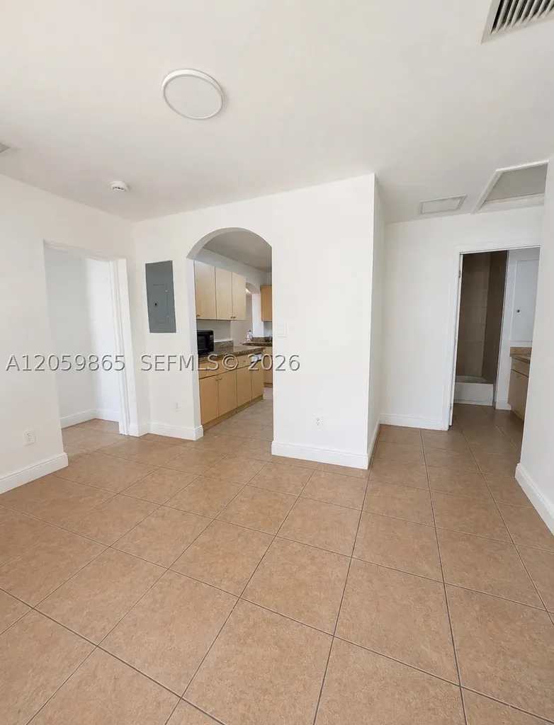 5202 NE 14th Terrace Pompano Beach FL 33064