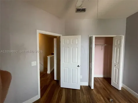 9038 Shepton Street Orlando FL 32825