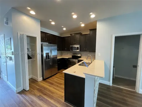 9038 Shepton Street Orlando FL 32825
