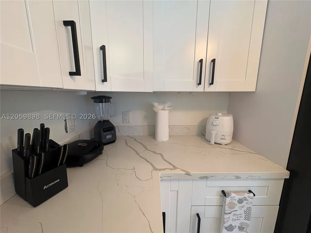 929 SW 10th Avenue Delray Beach FL 33444
