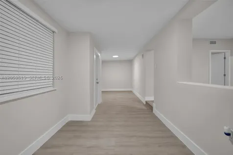 3030 NW 16th Street Miami FL 33125