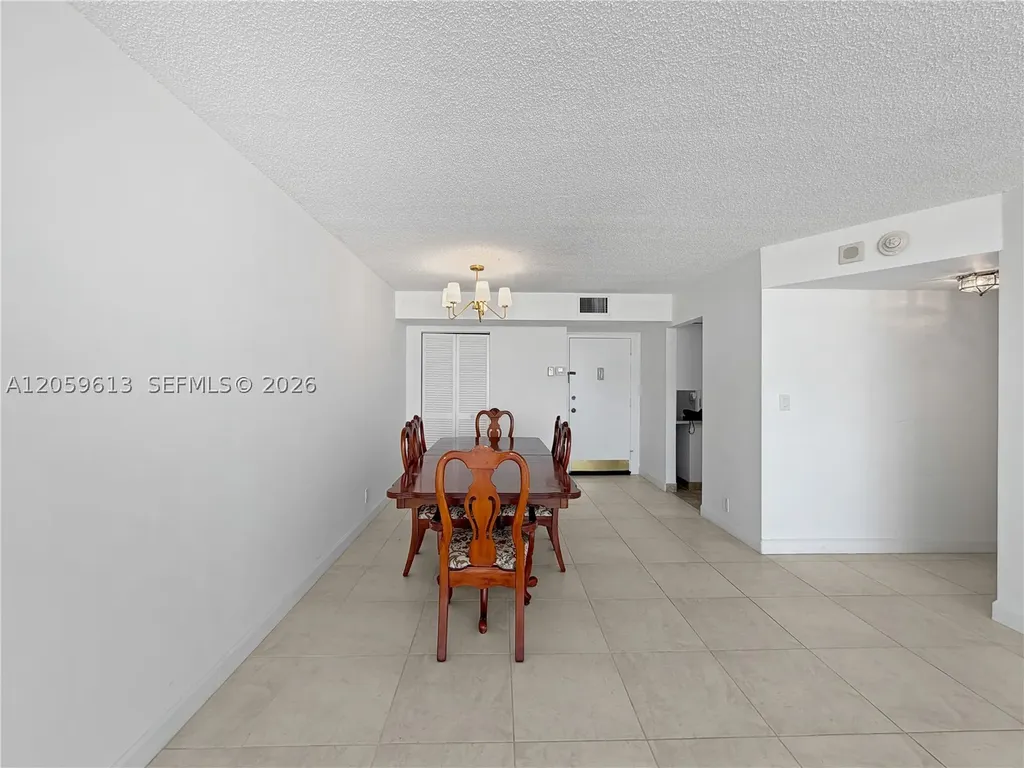 1160 N Federal Highway Fort Lauderdale FL 33304