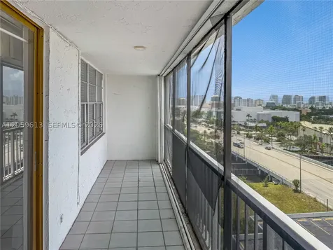 1160 N Federal Highway Fort Lauderdale FL 33304