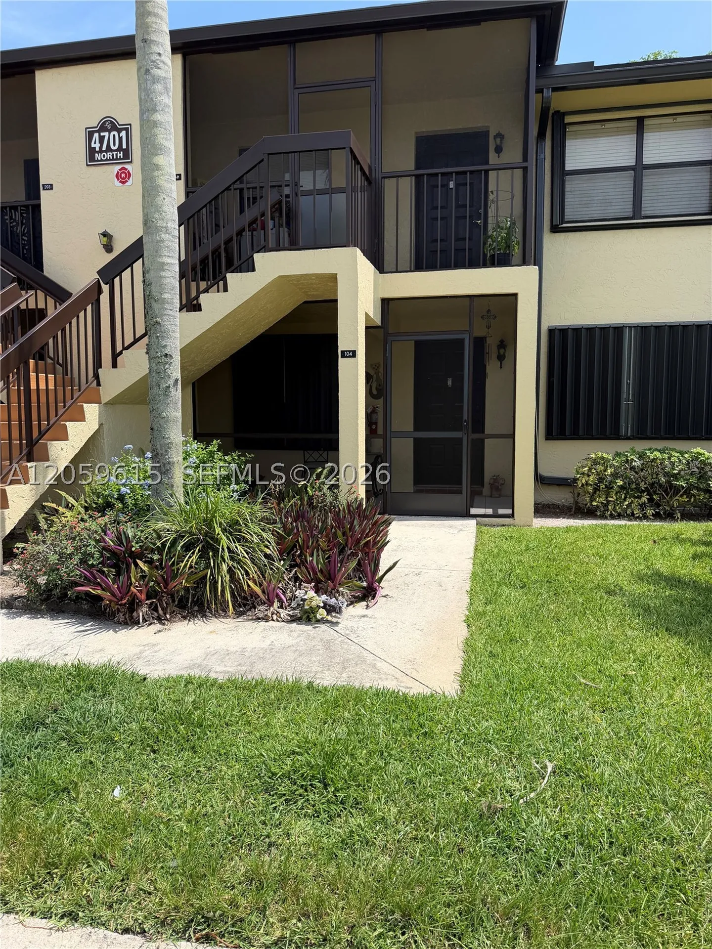 4701 E Lucerne Lakes Boulevard E Lake Worth FL 33467