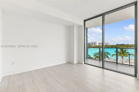 2411 Laguna Circle North Miami FL 33181