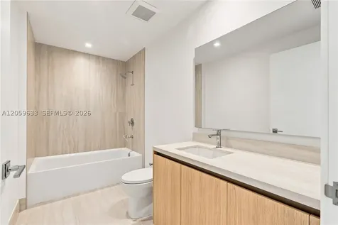 2411 Laguna Circle North Miami FL 33181