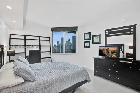 335 S Biscayne Boulevard Miami FL 33131