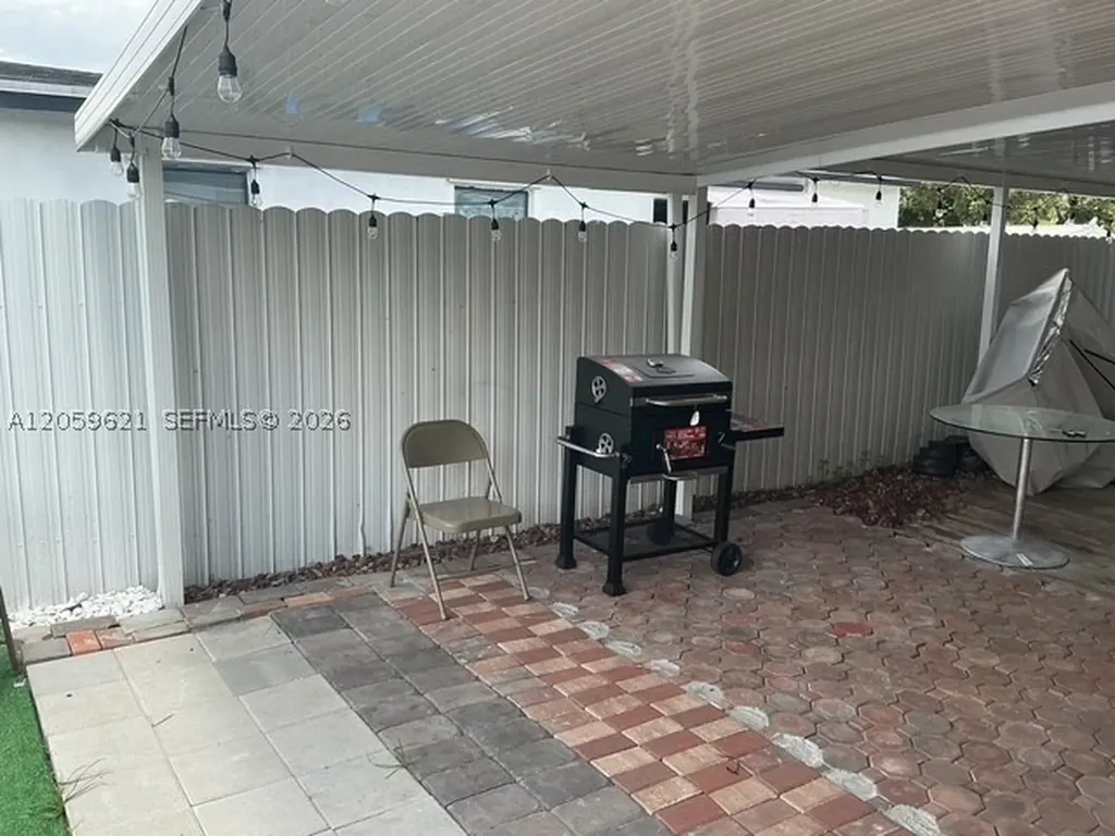 6404 Grant Court Hollywood FL 33024
