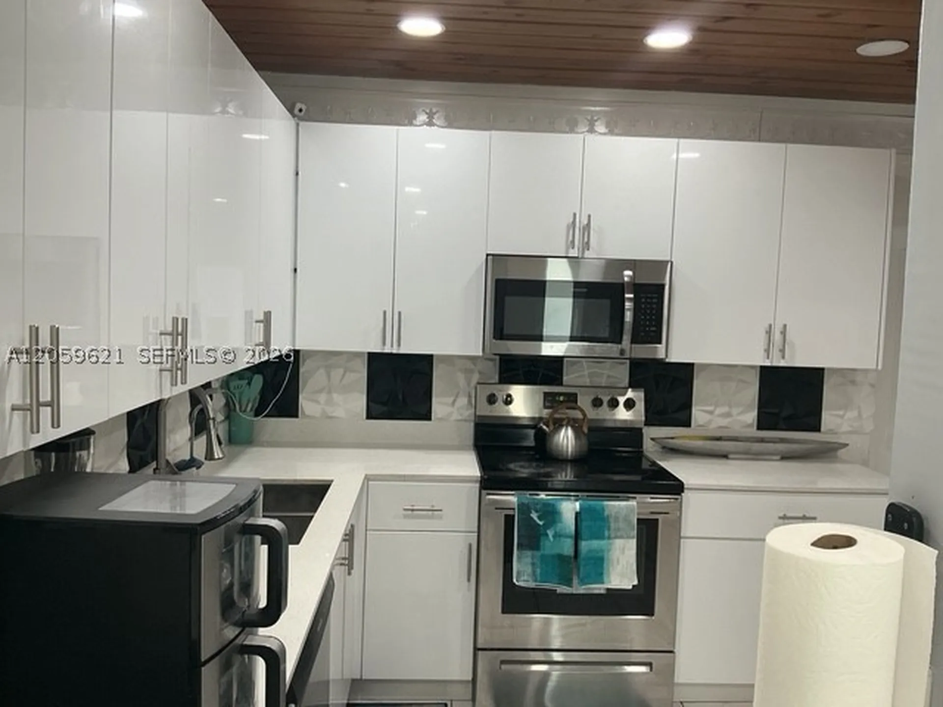 6404 Grant Court Hollywood FL 33024