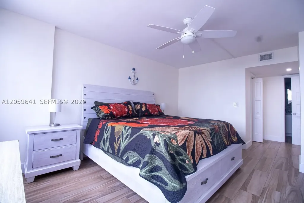 2301 S Ocean Drive Hollywood FL 33019