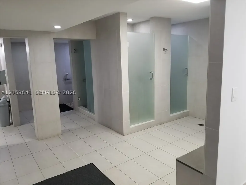 2301 S Ocean Drive Hollywood FL 33019