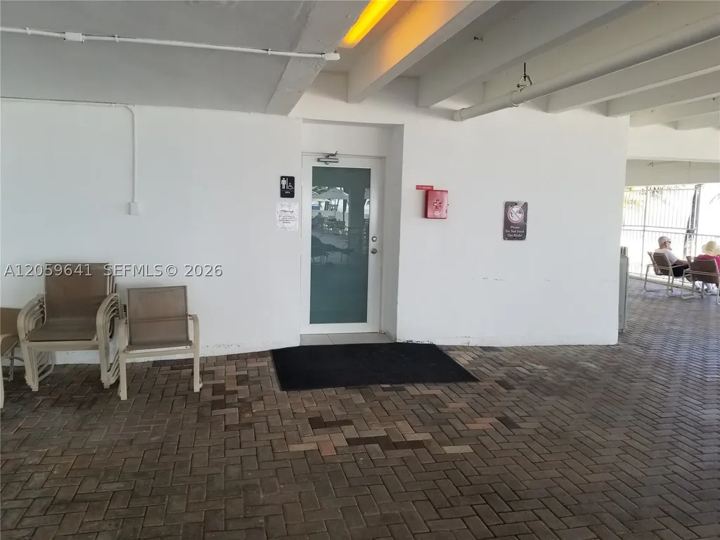 2301 S Ocean Drive Hollywood FL 33019