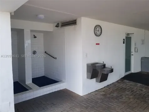 2301 S Ocean Drive Hollywood FL 33019