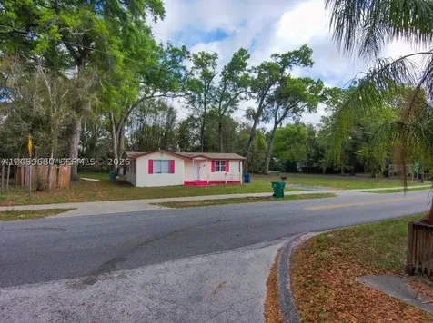 1135 E Voorhis Avenue DeLand FL 32724