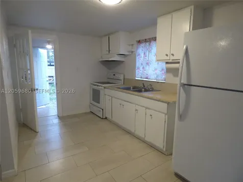 1135 E Voorhis Avenue DeLand FL 32724