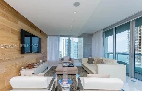 465 Brickell Avenue Miami FL 33131