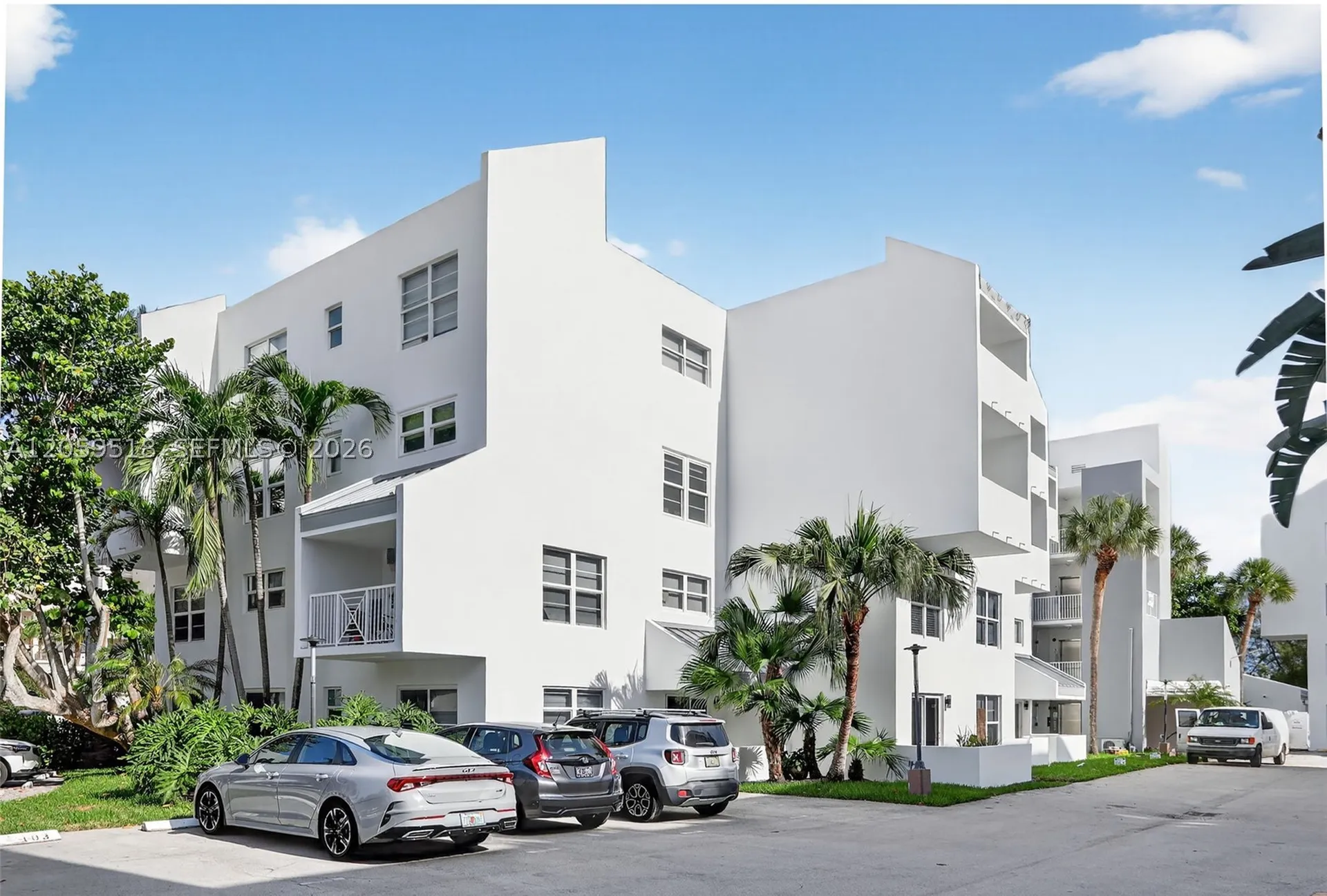 2870 NE 14th St Causeway Pompano Beach FL 33062
