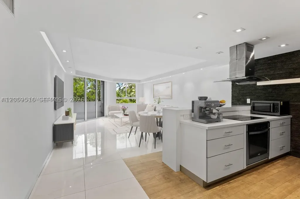 181 Crandon Boulevard Key Biscayne FL 33149