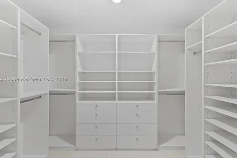 181 Crandon Boulevard Key Biscayne FL 33149