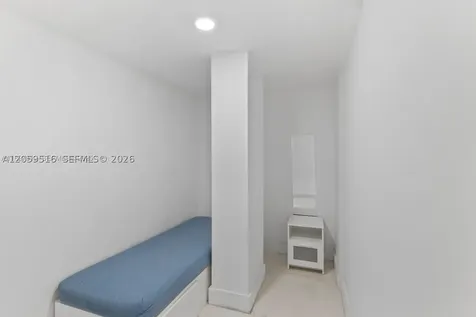 181 Crandon Boulevard Key Biscayne FL 33149