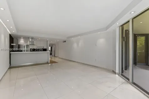181 Crandon Boulevard Key Biscayne FL 33149